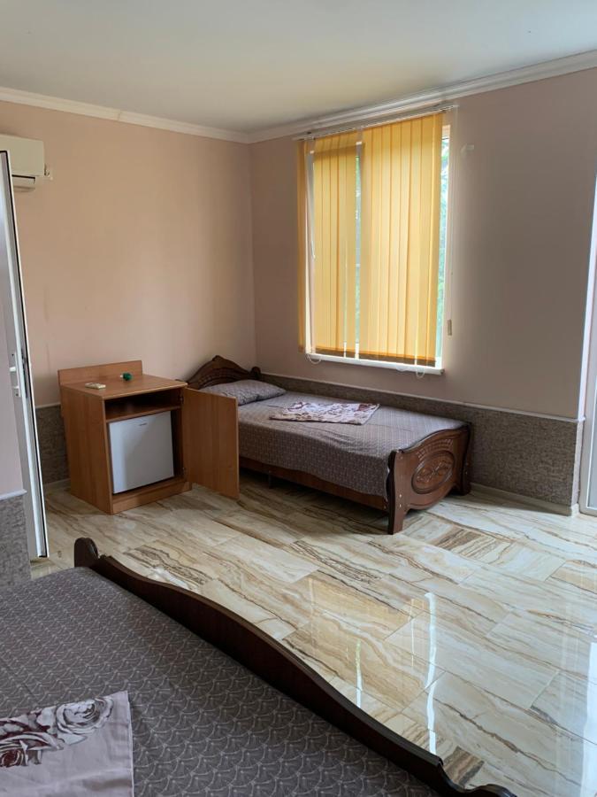 Comfort Gantiadi Dış mekan fotoğraf